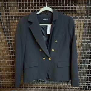 NWT Estelle & Finn 9451-24 Black Crepe Short DB Blazer